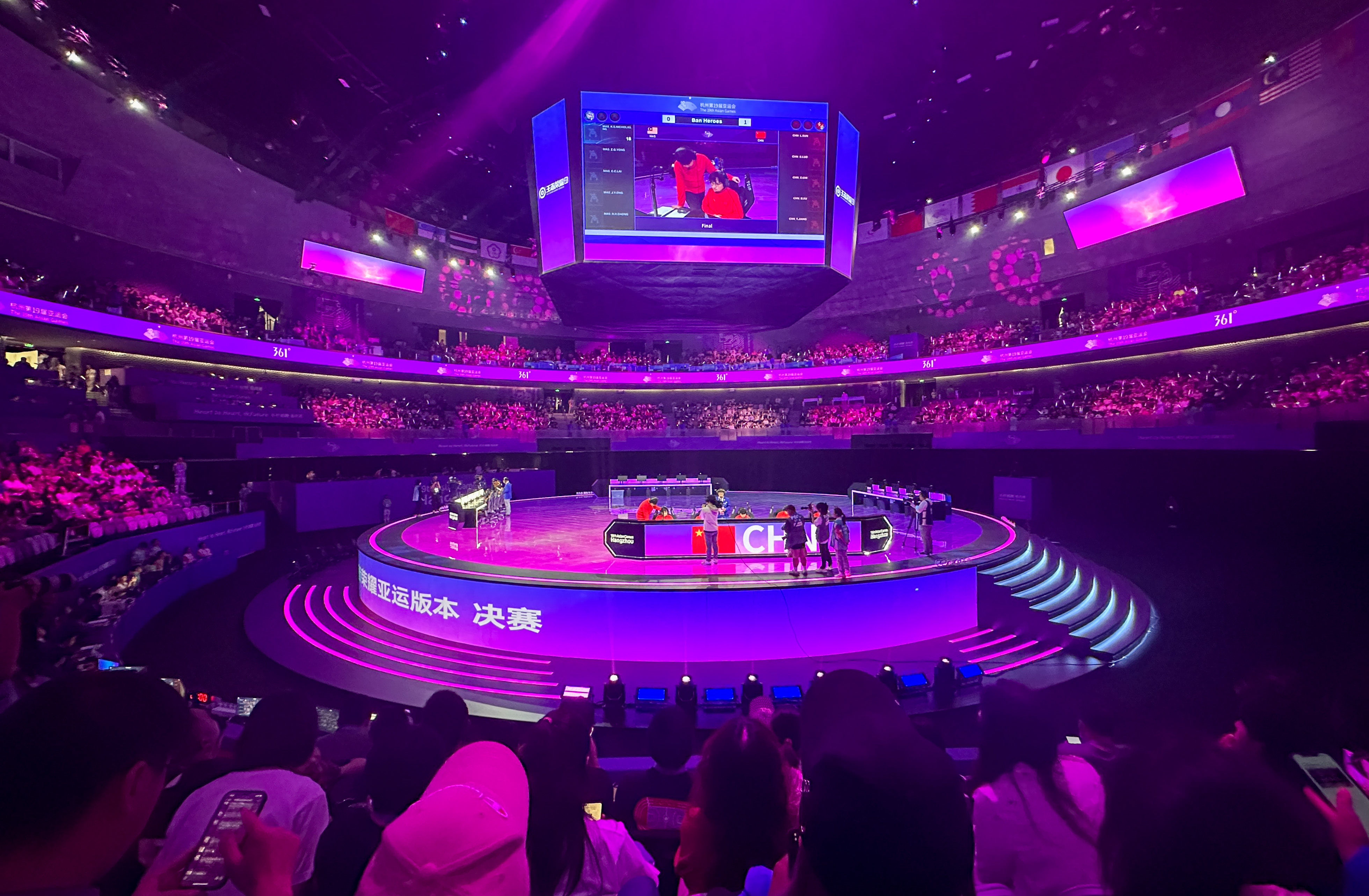 金年会金字招牌：卡牌传奇小程序叫什么游戏